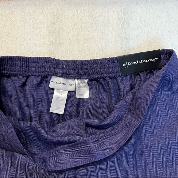 ALFRED DUNNER Tivoli Gardens Pull-On Slacks 88501 Purple Size 18 NWT - Picture 3 of 7